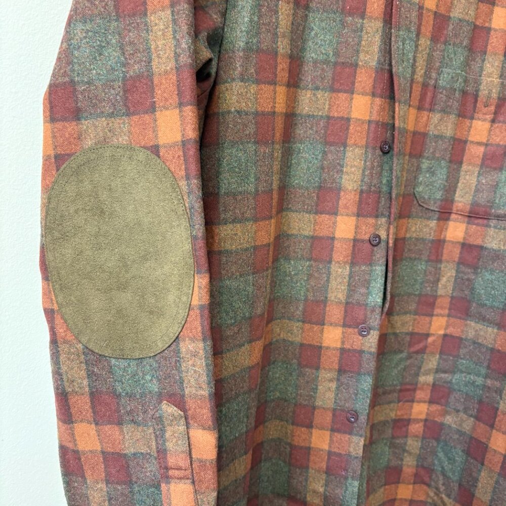 MEN'S PLAID ELBOW-PATCH TRAIL SHIRT - Picture 2 of 4